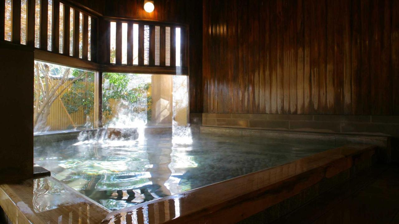 Fujiya Hotel Kaga  Buitenkant foto